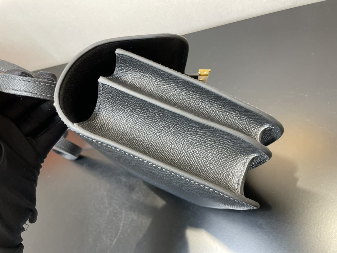 H**me5 constance 19 epsom gold hardware 7.25" x 6.25" x 2.25"