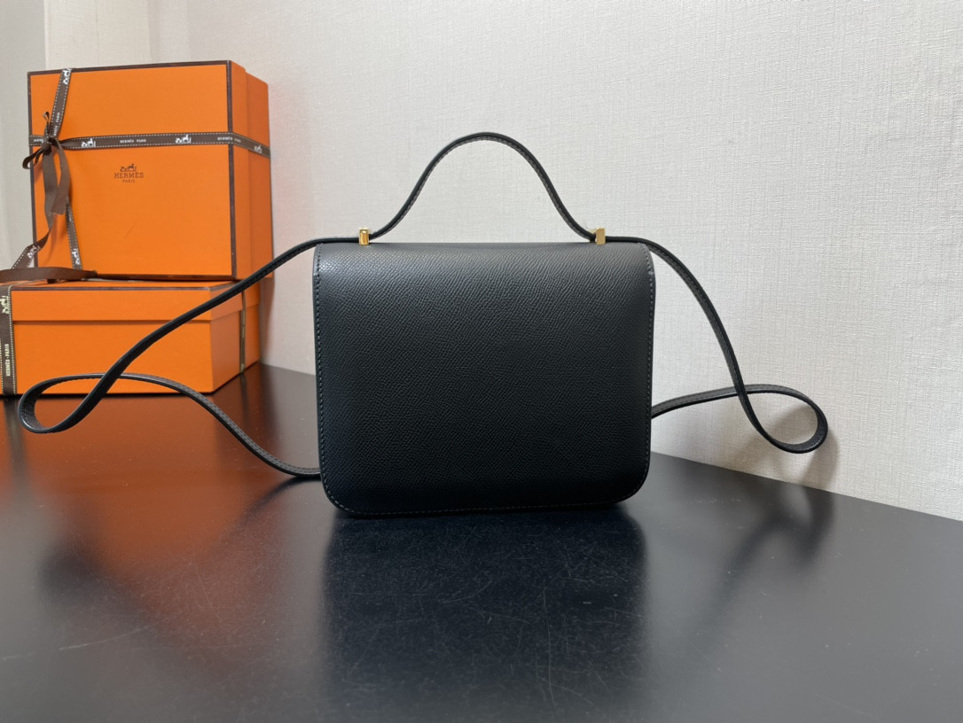 H**me5 constance 19 epsom gold hardware 7.25" x 6.25" x 2.25"