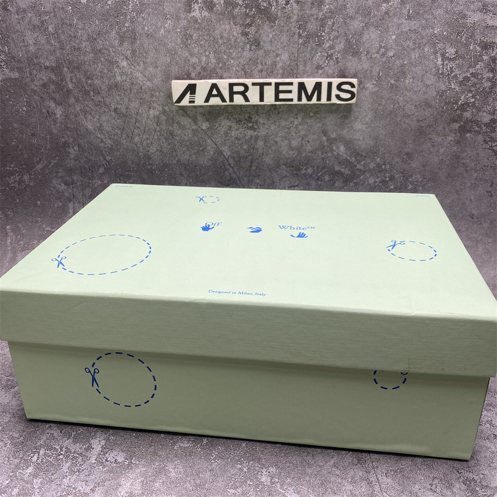 OFF-WHITE OUT OF OFFICE LOW