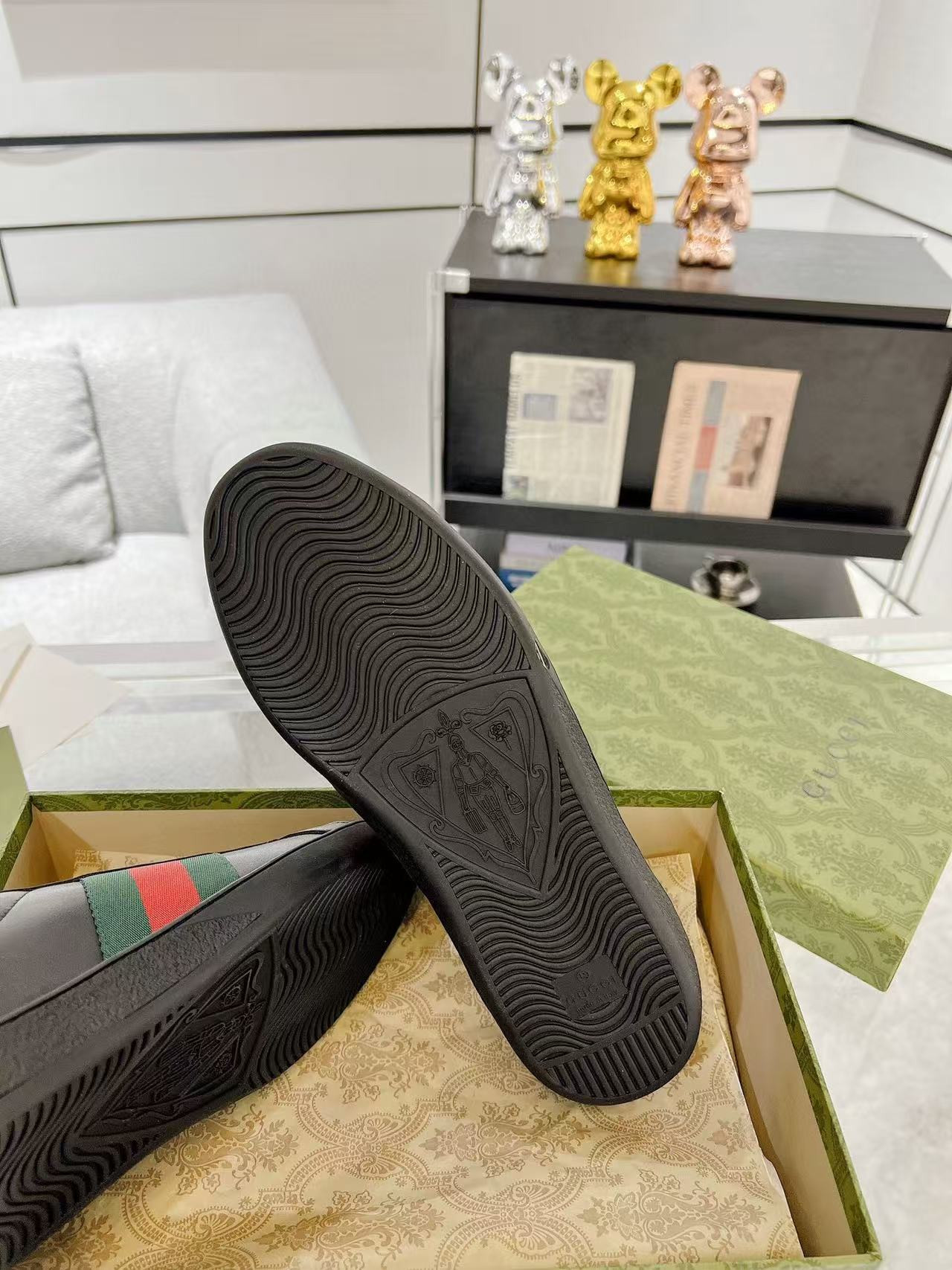 ua G*u*i ace sneaker black