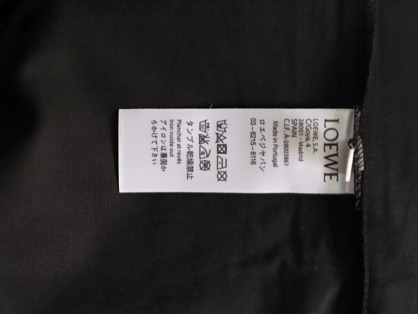 L0ew* & on 25fw long-sleeved t-shirt