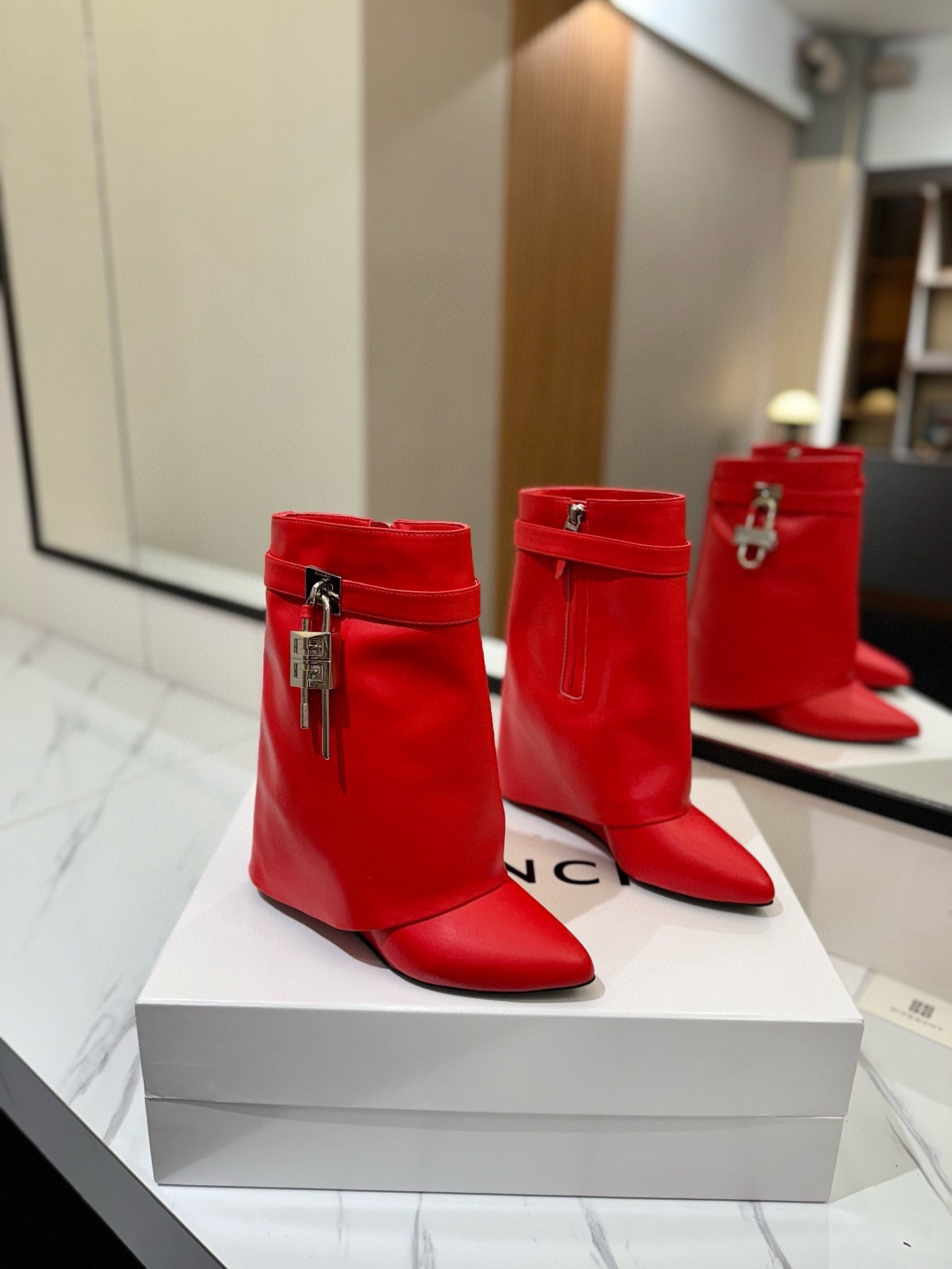 UA Givenchy Boots