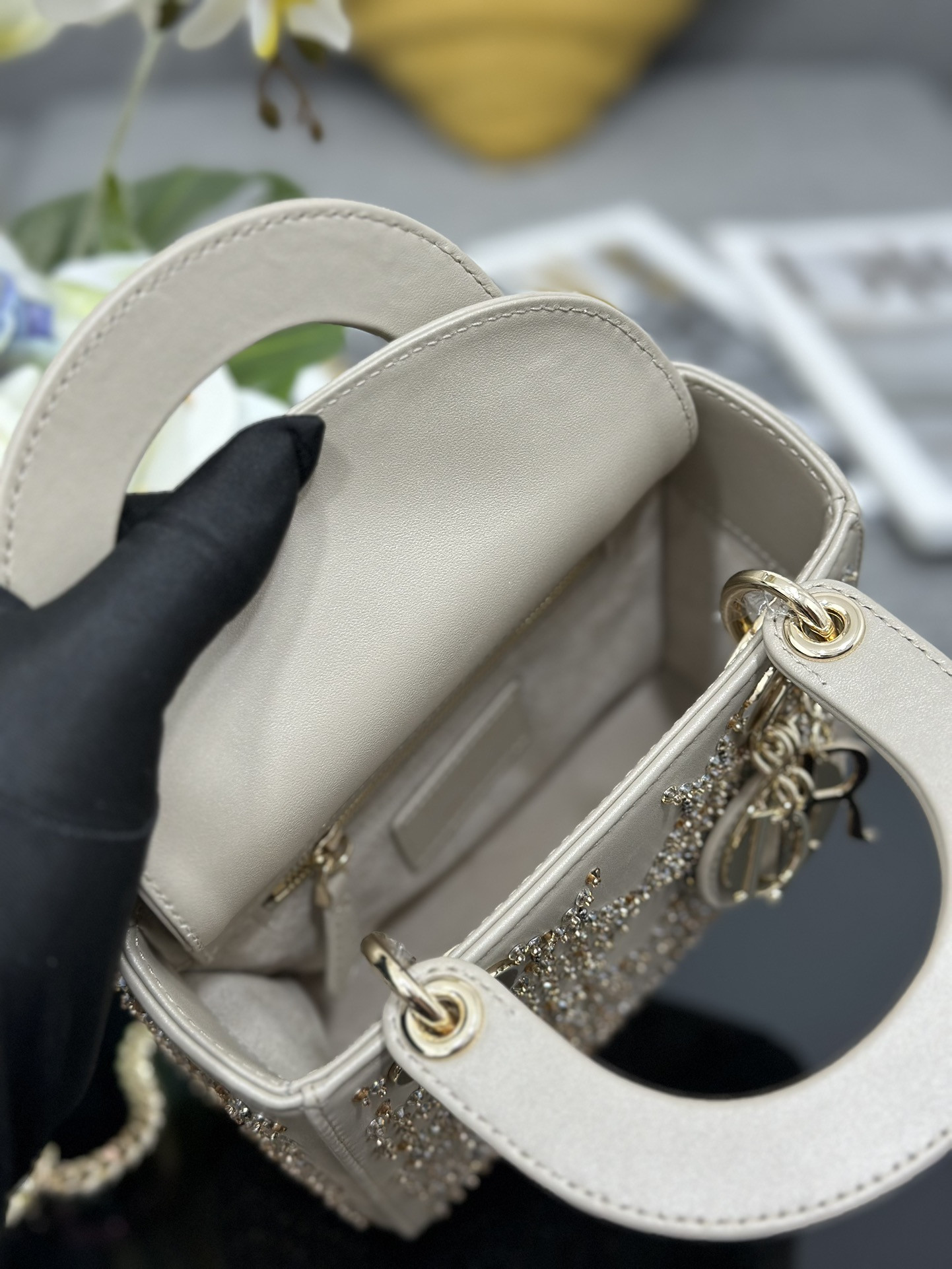 D*or mini lady D*or 17 x 15 x 7cm