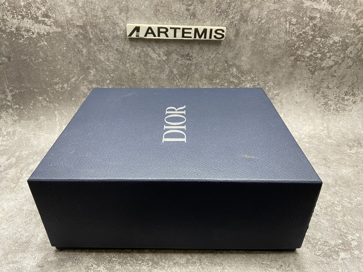 D*or b23 high top blue