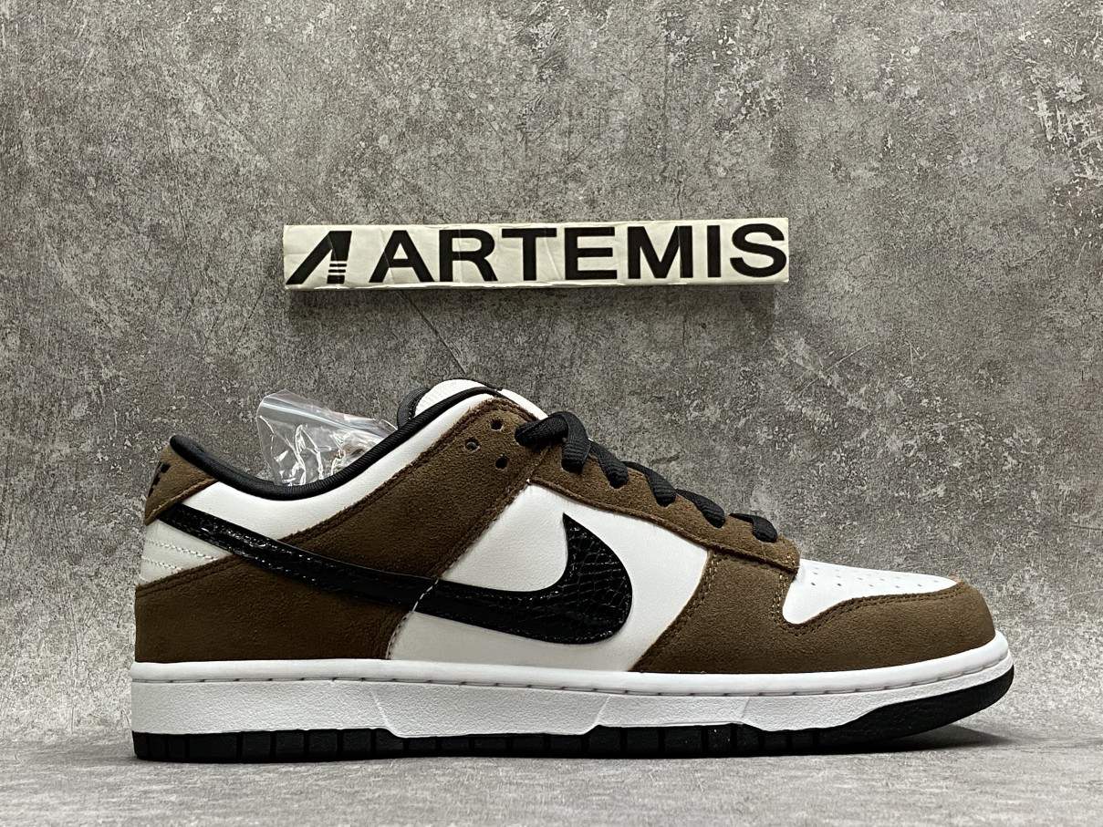 Nike SB Dunk Low White Black Trail End Brown