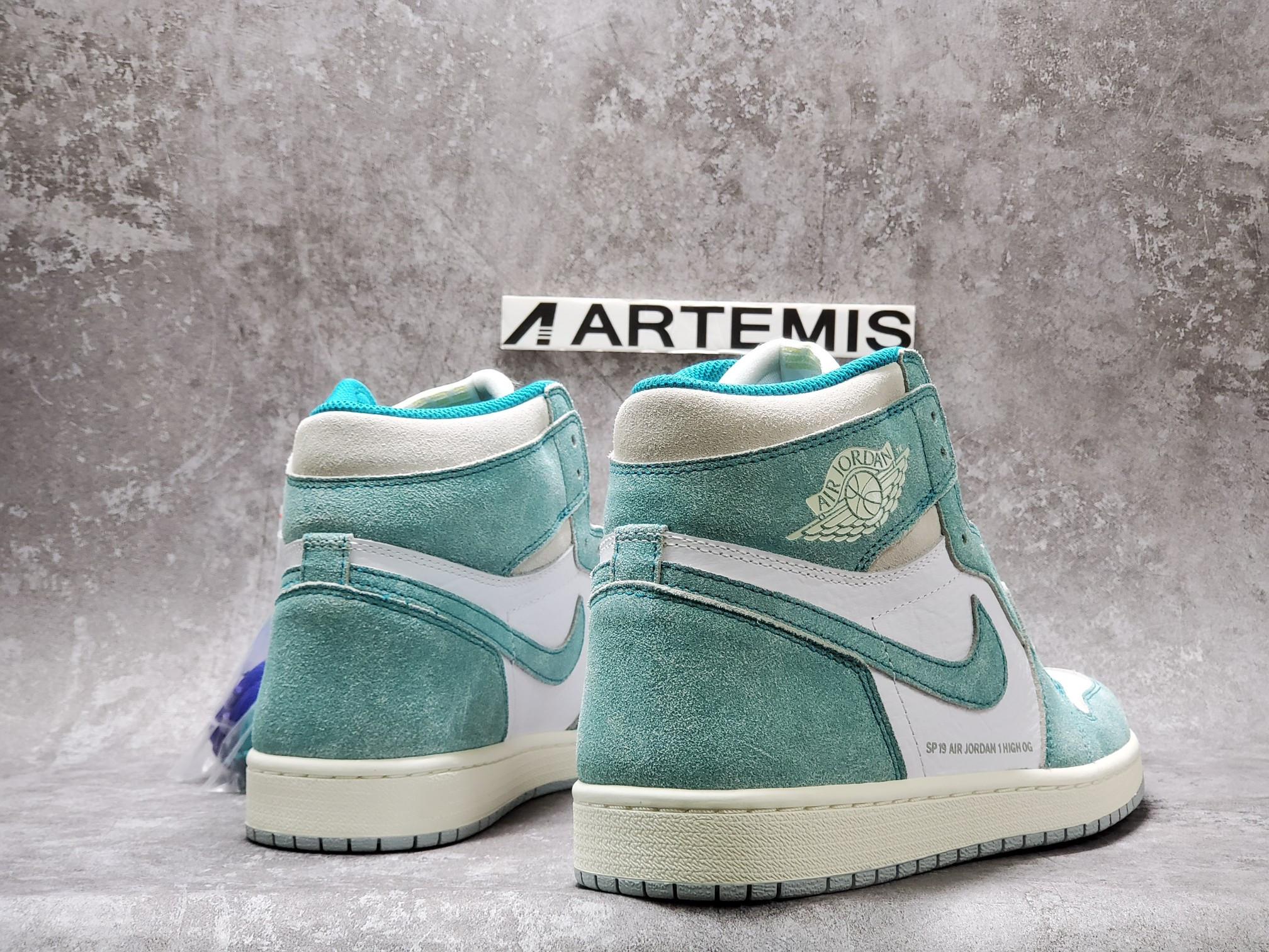 Air Jordan 1 Retro High  