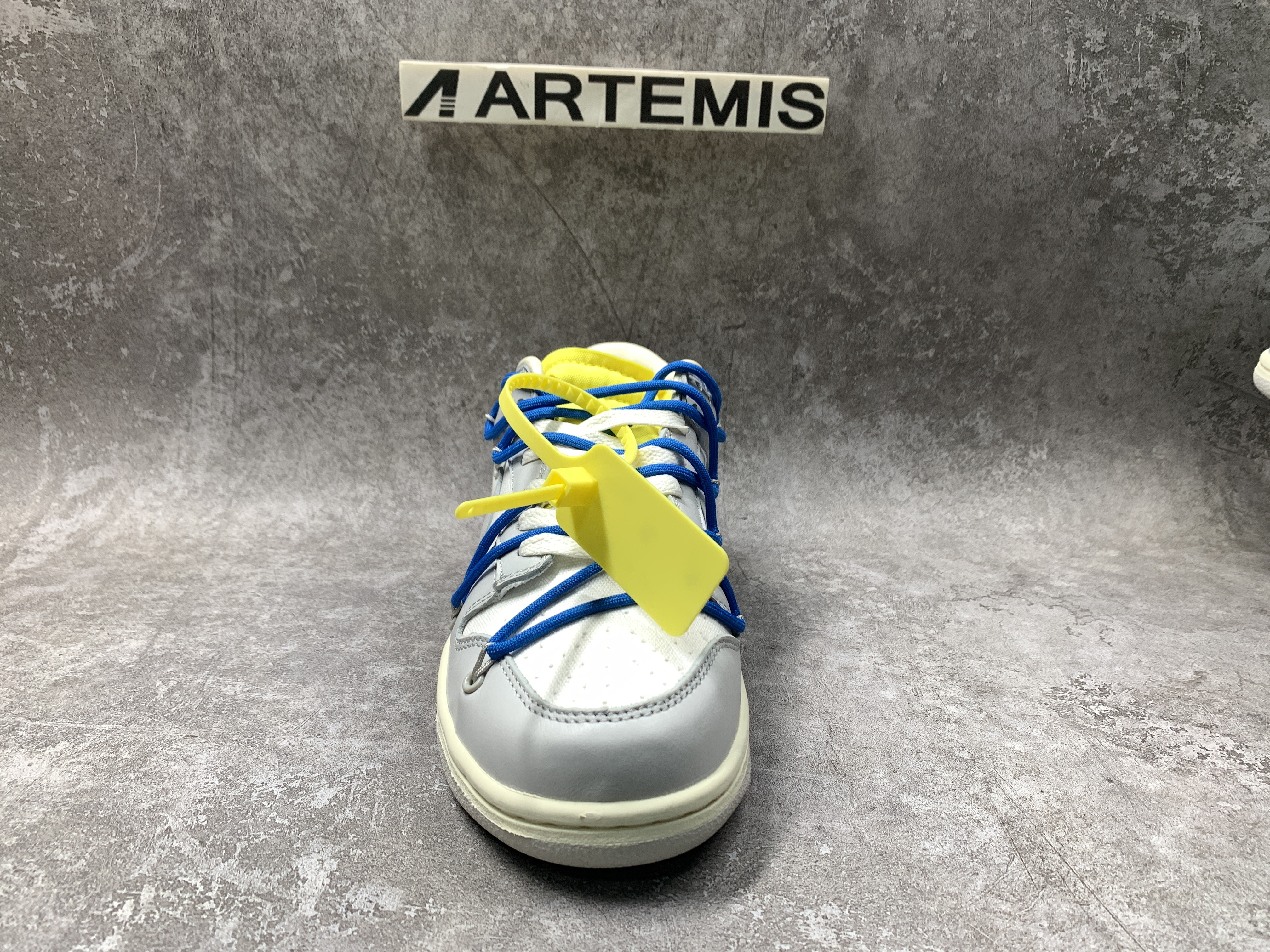 Off-White x Dunk Low