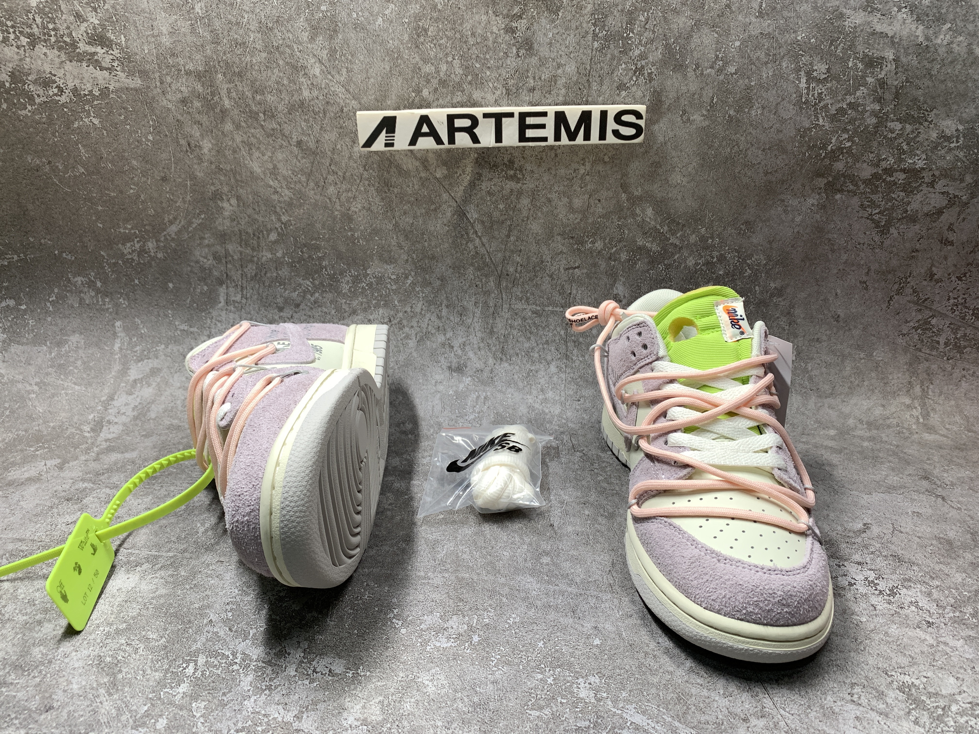 Off-White x Dunk Low