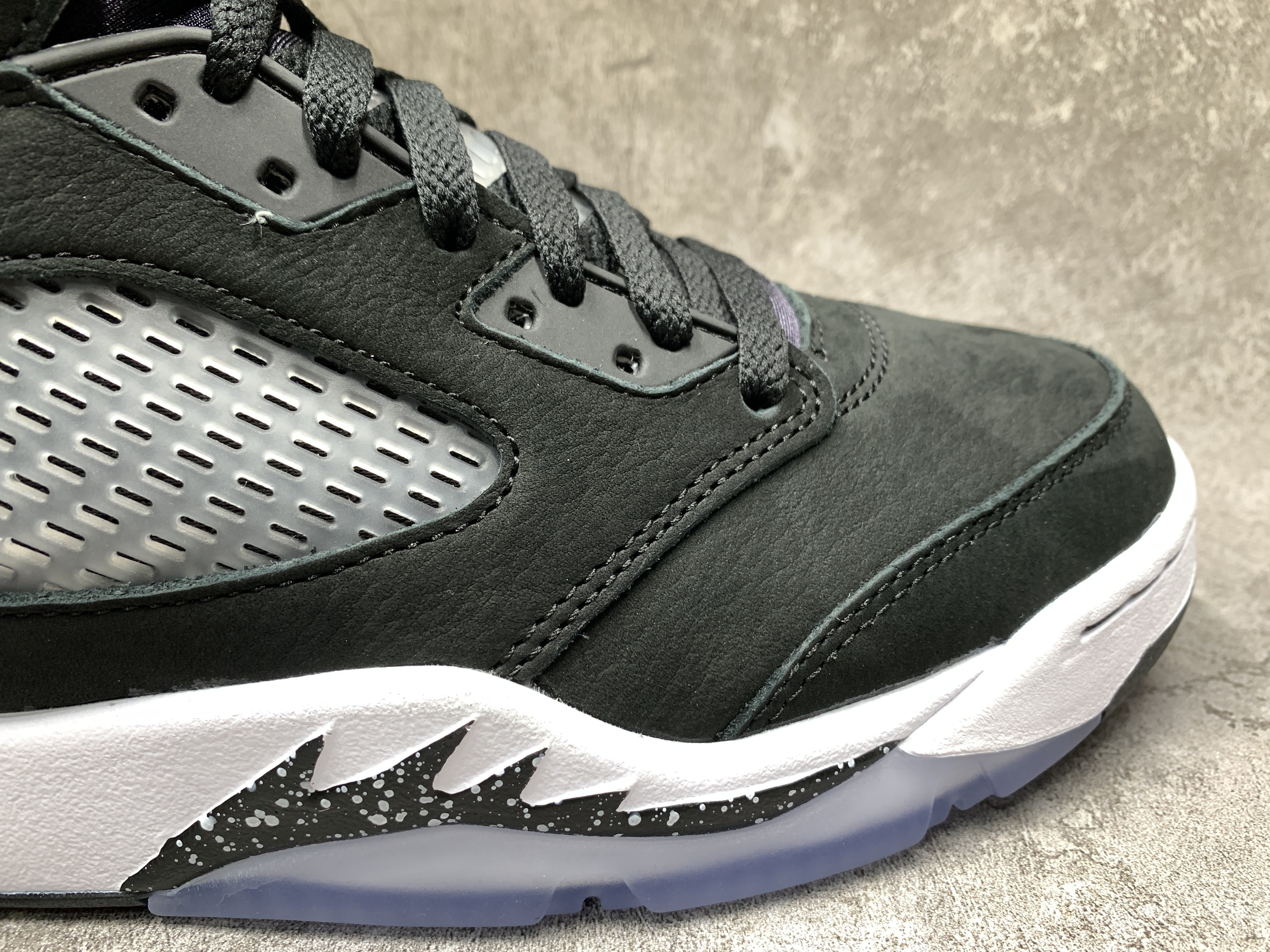 Air Jordan 5 Retro Oreo 2021