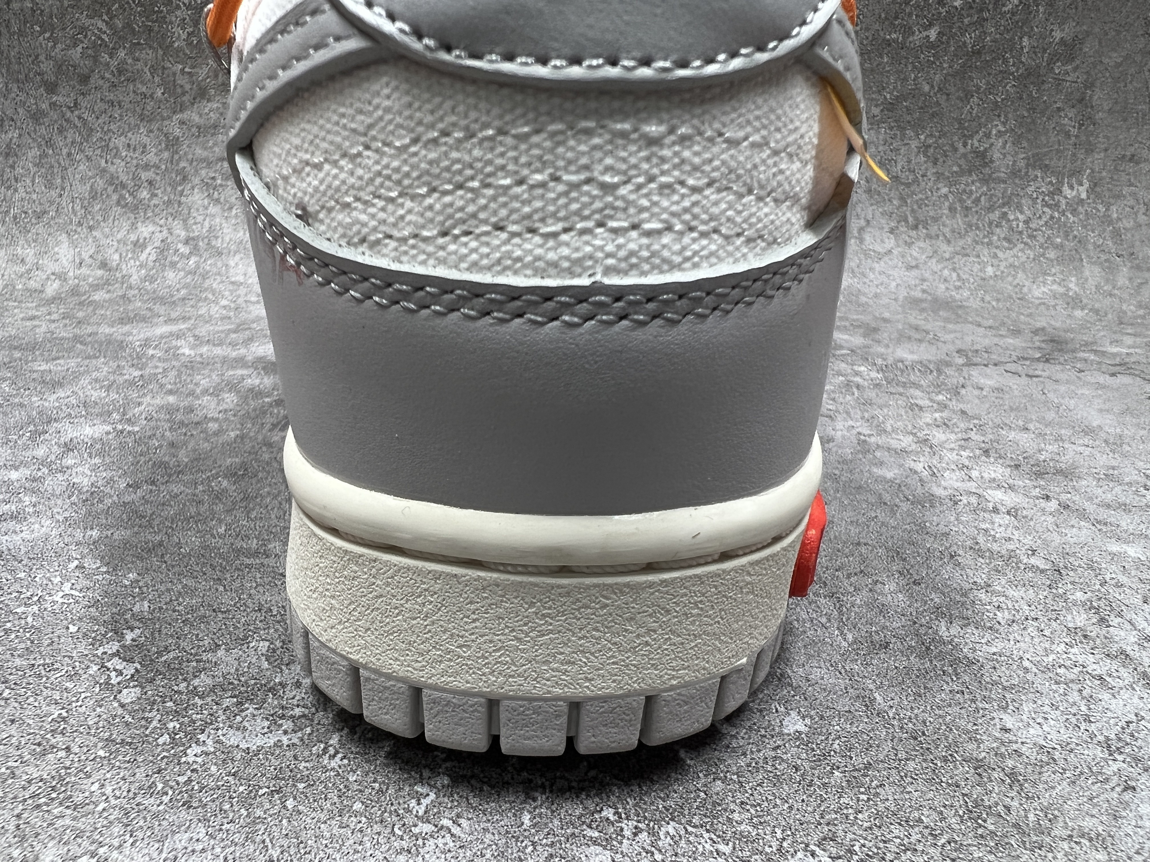 Nike Dunk Low Off-White Lot 44