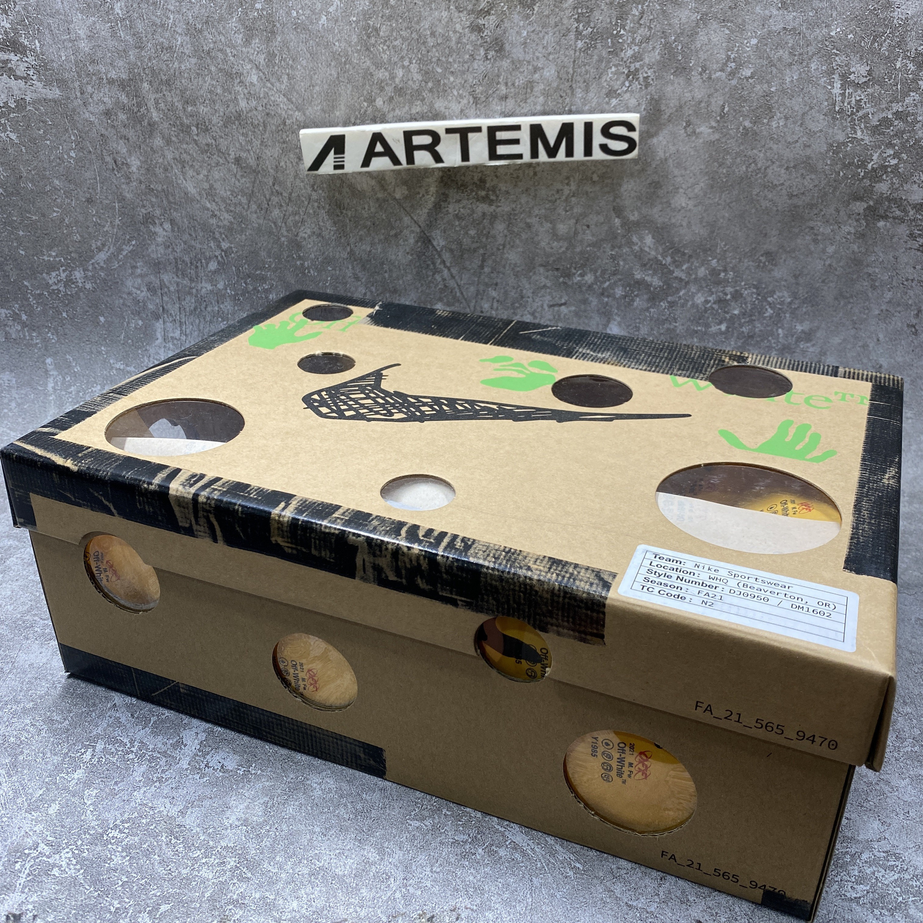 Nike Dunk Low Off-White Lot 9