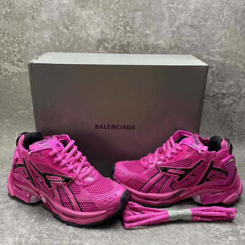 Ba*len*cia*ga wmns runner sneaker dark pink