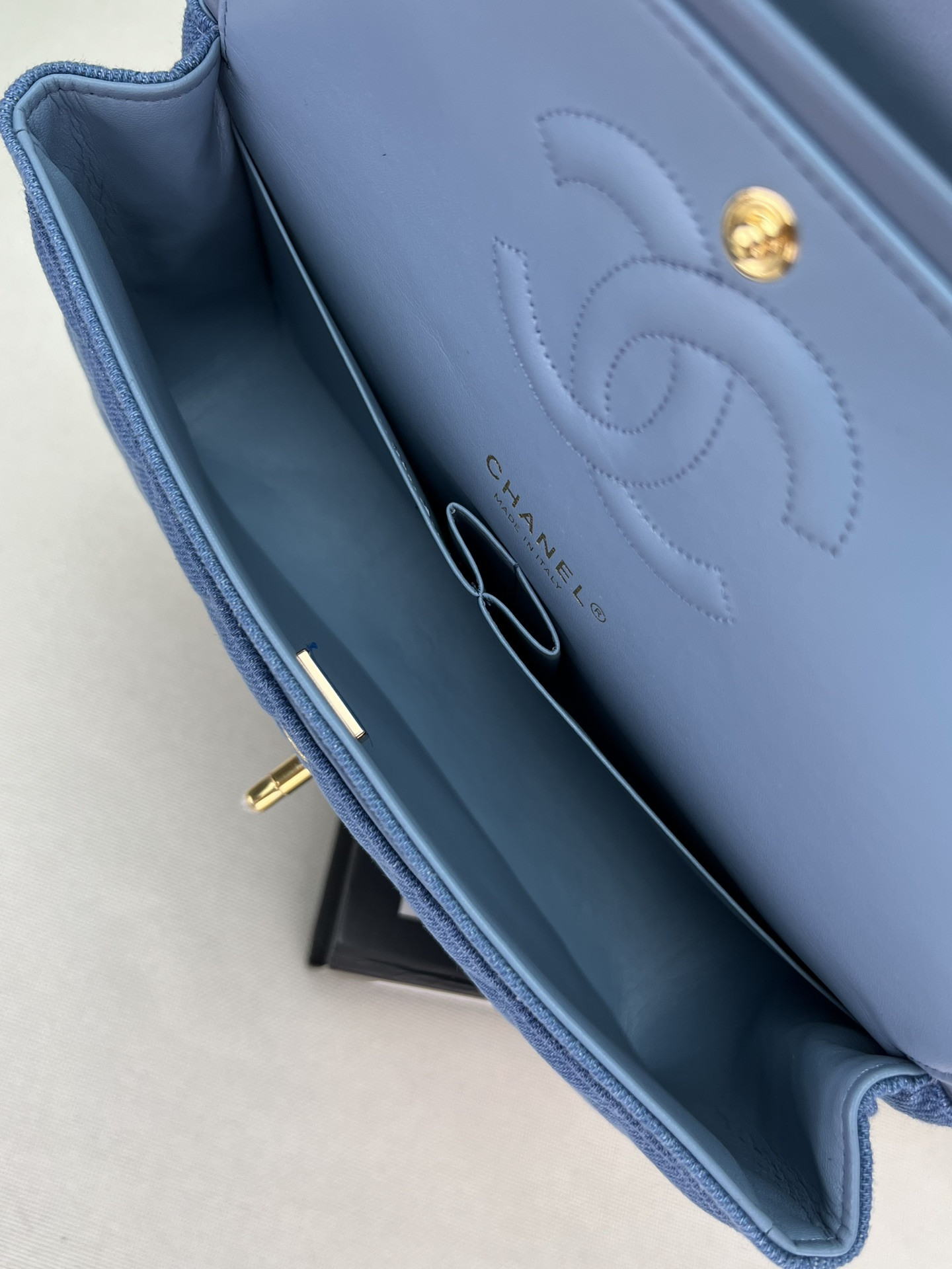 Ch*el classic 11.12 handbag tweed & gold-tone metal  6 × 9.9 × 2.5 in