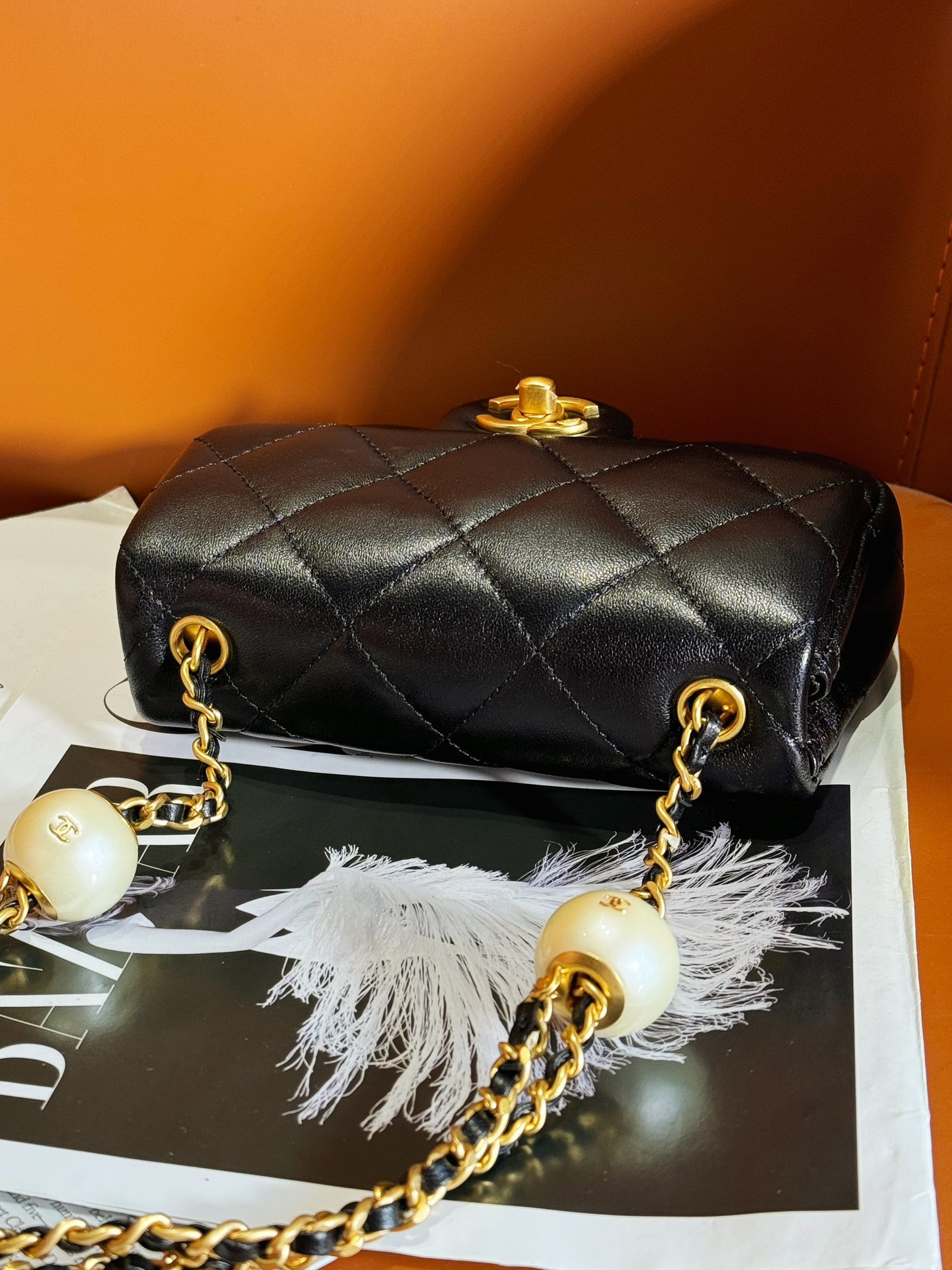 Ch*el mini classic handbag pearl chain 11.5x17x5cm