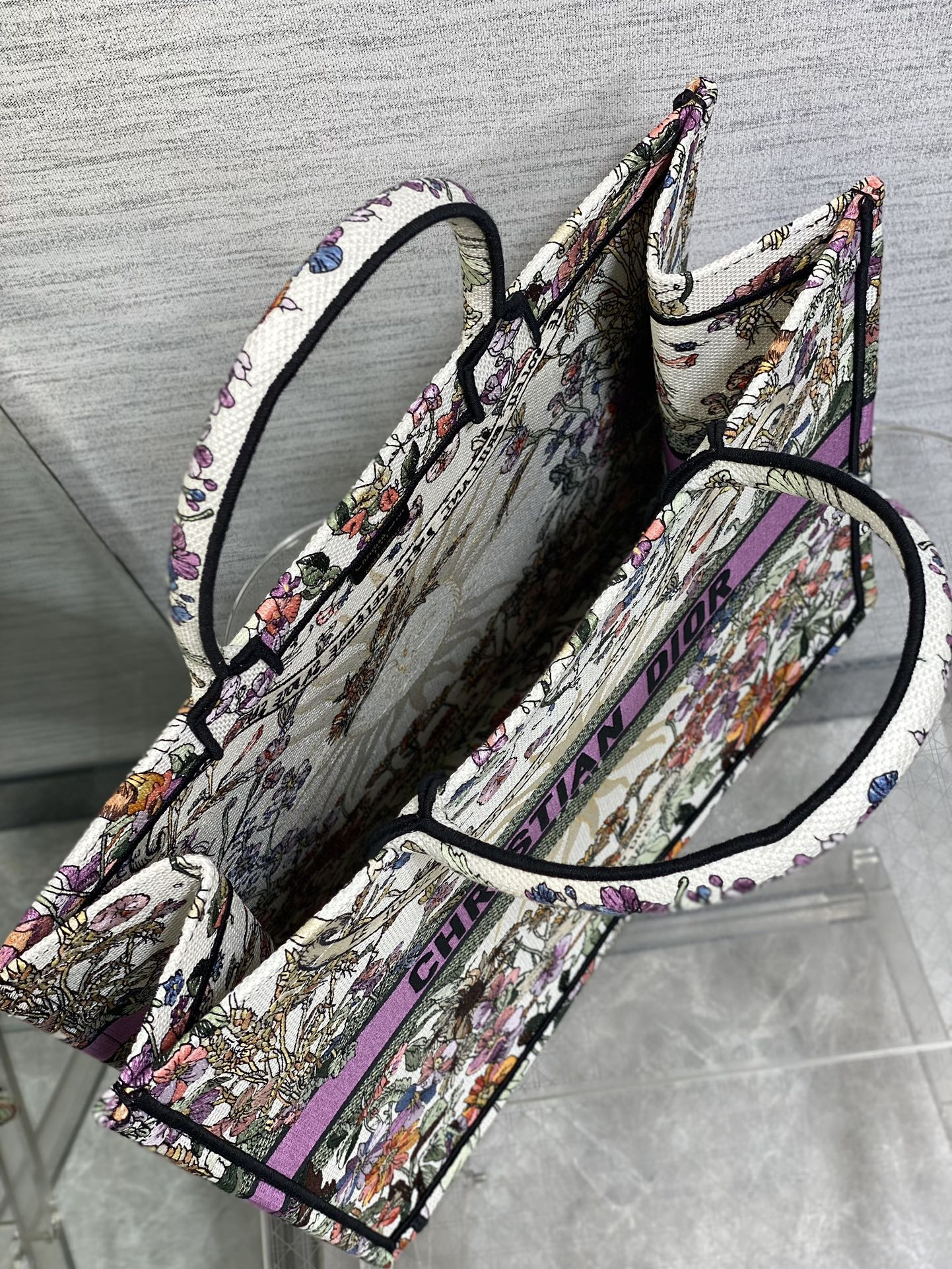 D*or book tote ecru multicolor 42x18x35cm