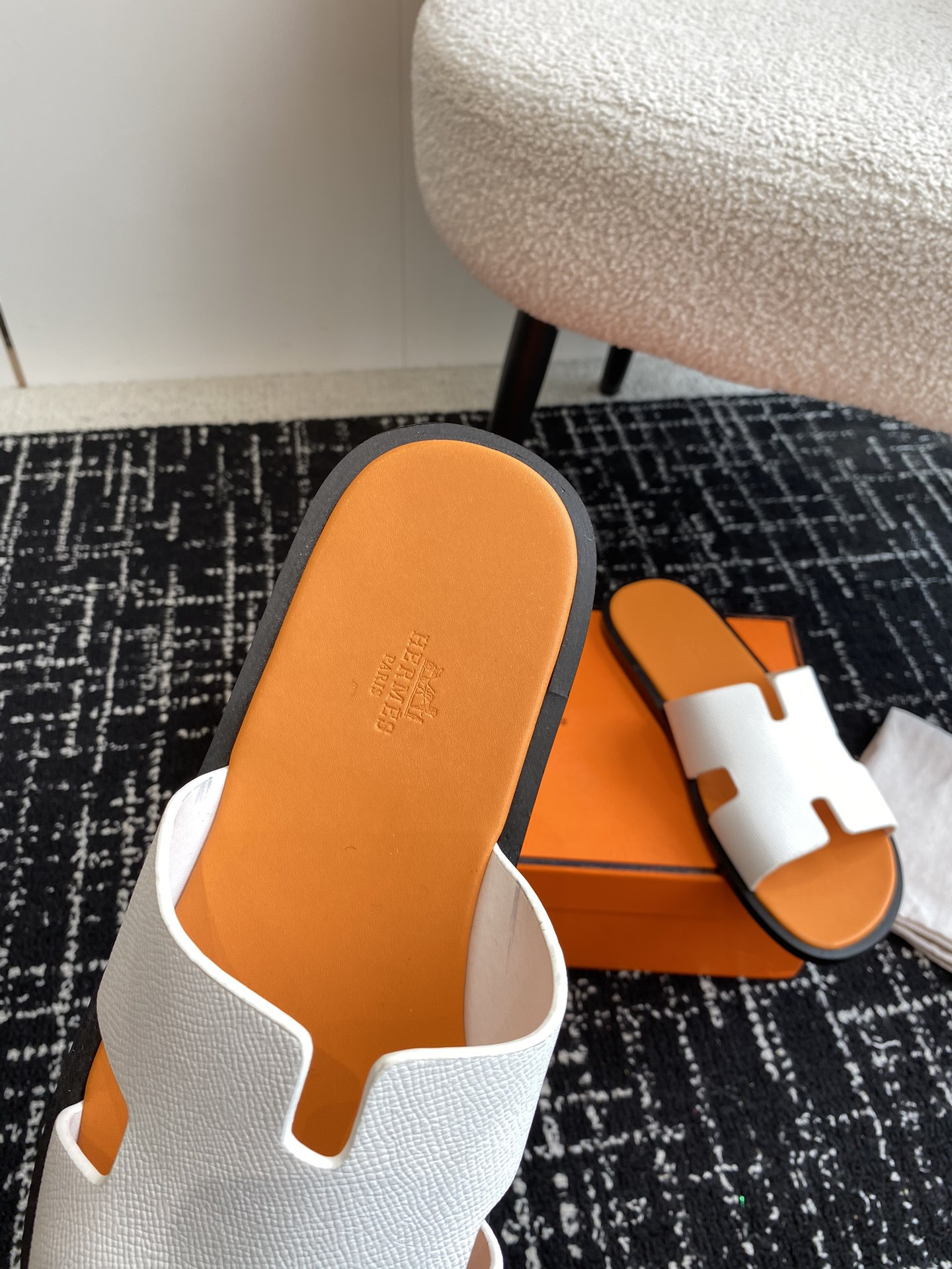 ua H**me5 izmir sandal