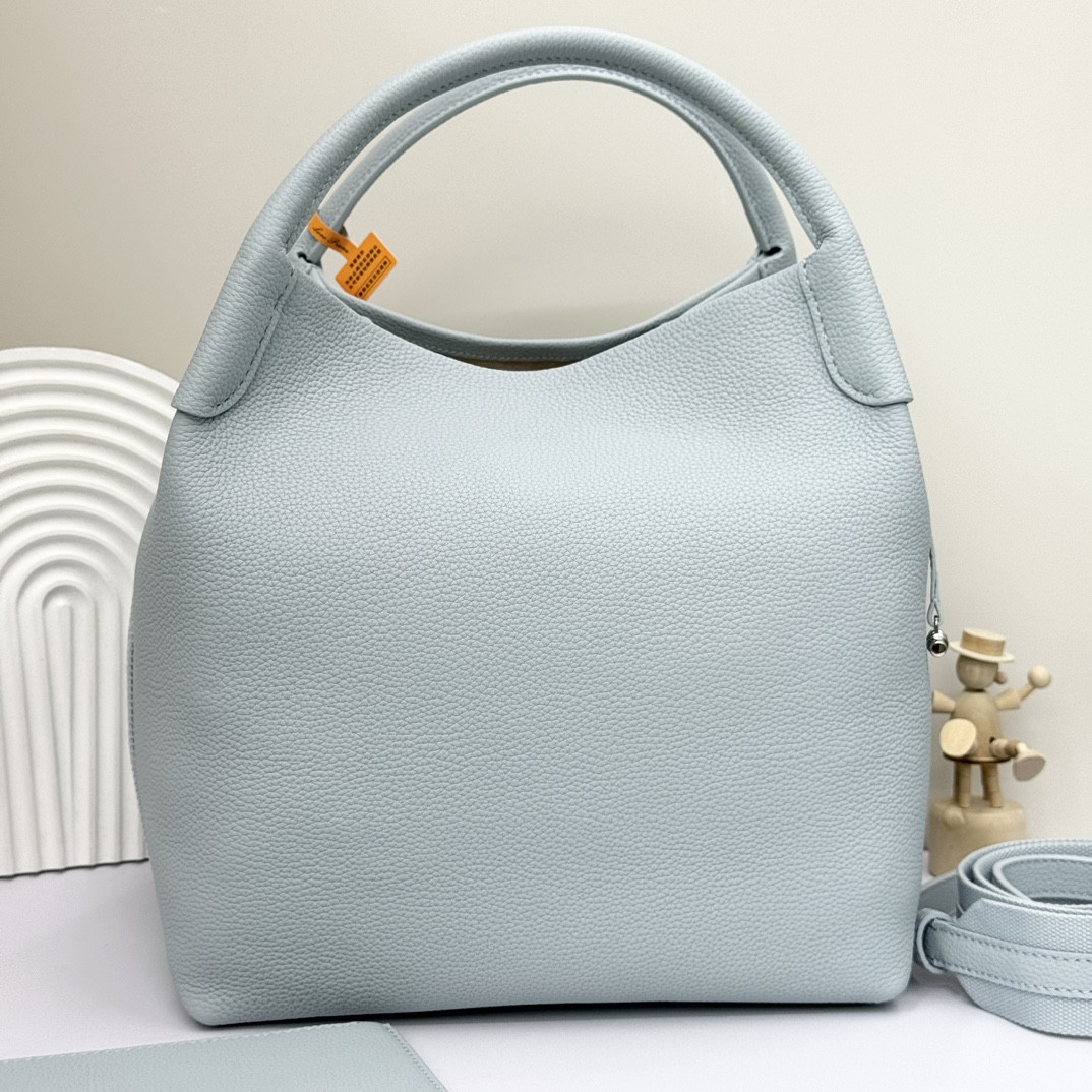 L**o p*ana large bale bag grained calfskin 24 x 20 x 27 cm