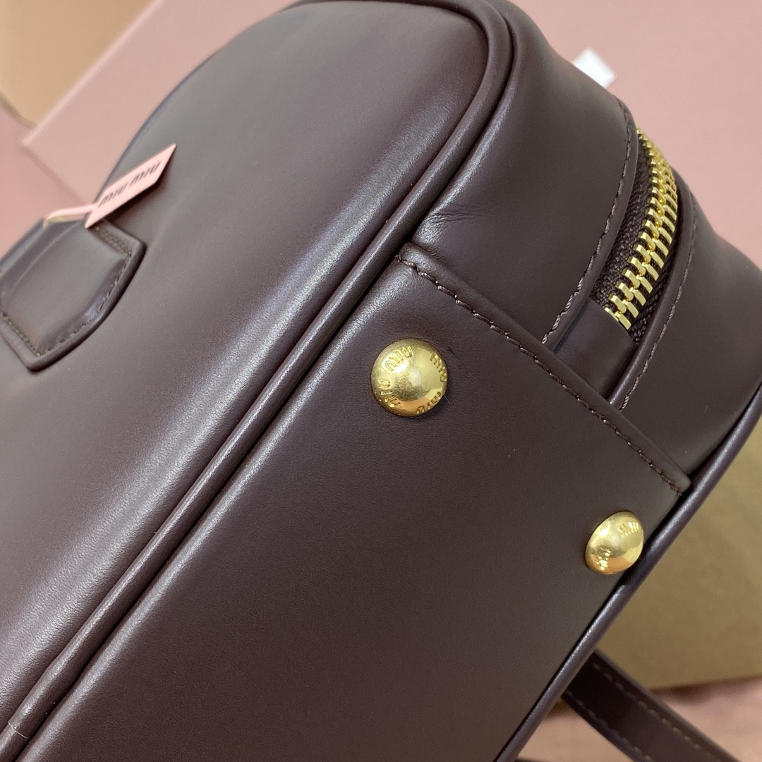 Miu Miu Arcadie leather bag 12x27x9cm