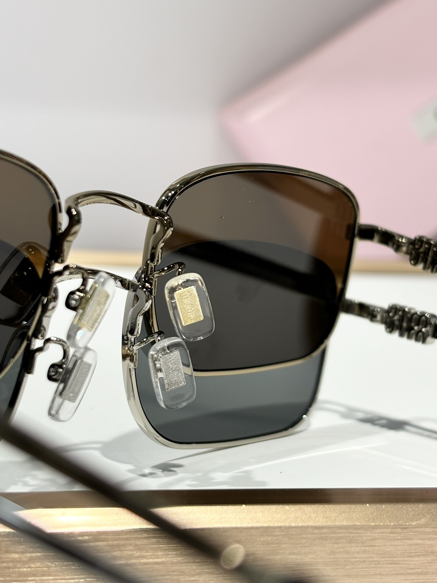 Miu Miu SMU53S 52-21-140