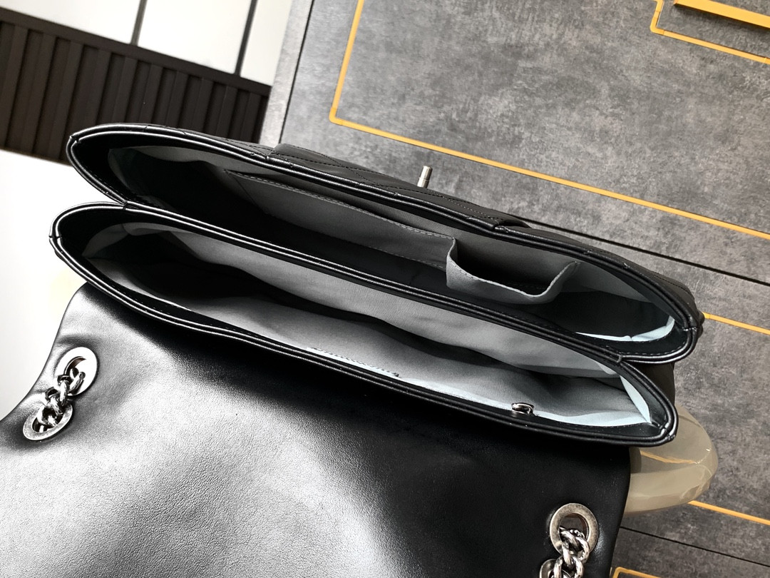 Ch*el crossbody bag 26x34x7.5cm