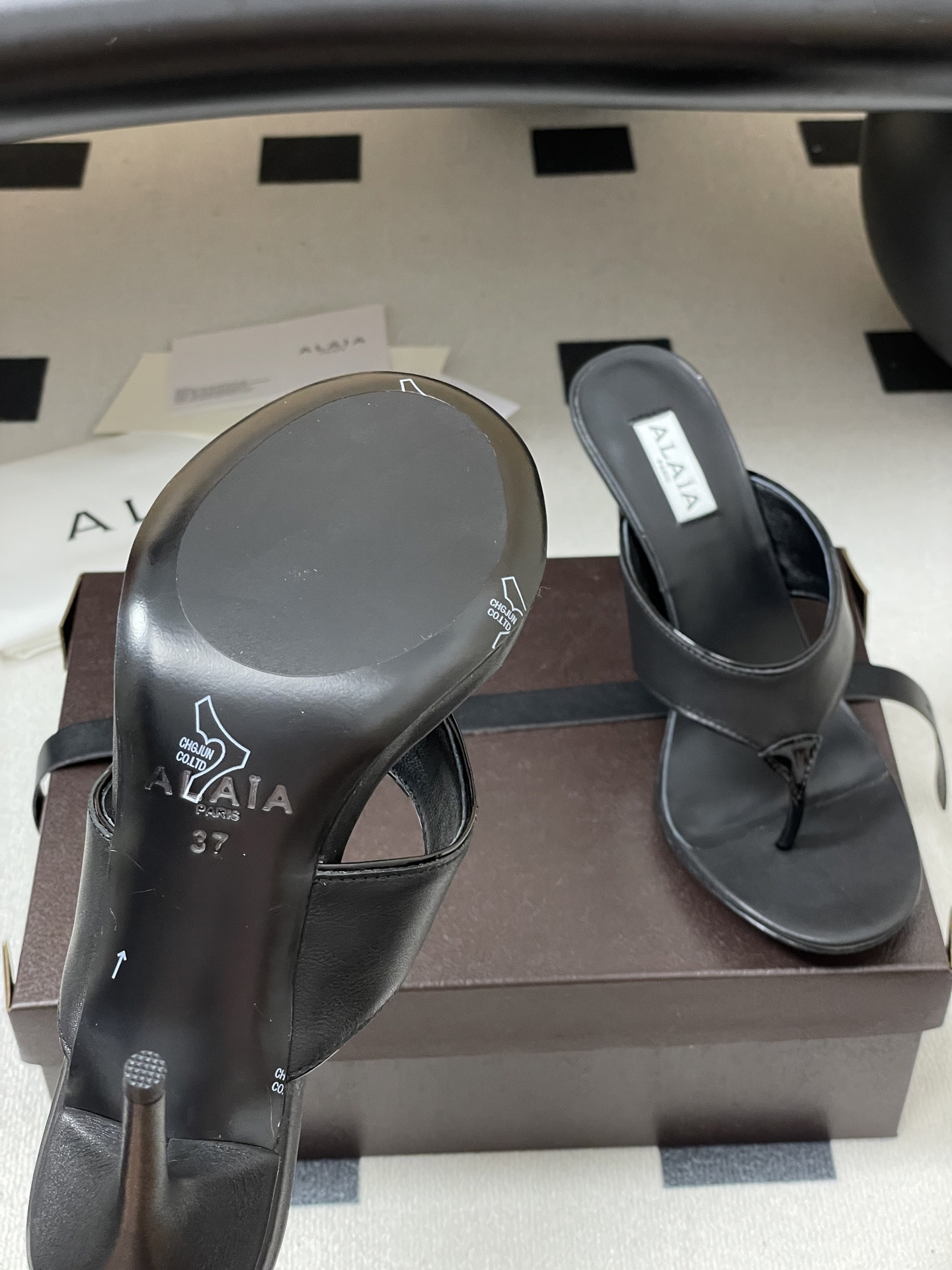 UA Alaia Triangle Flat Slides 9cm Heel(Customized Size 7-10 days production time)