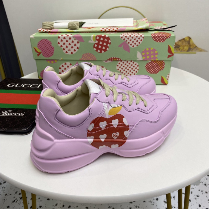 G*u*i sneaker