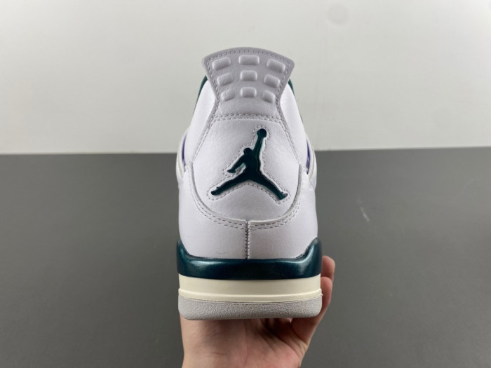 Air Jordan 4 “Oxidized Green”