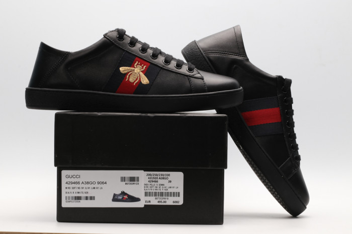 G*u*i low-top sneaker
