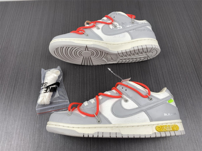 Off-White x Dunk Low