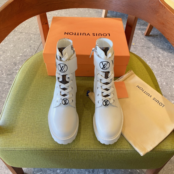 LOUS VUITON BOOTS
