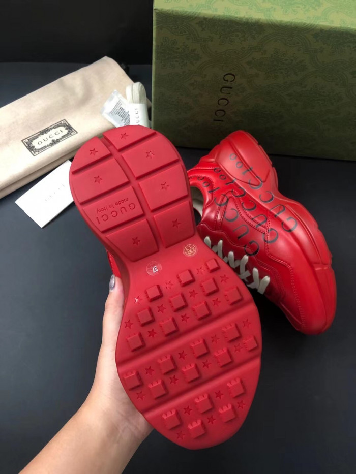 G*u*i sneaker