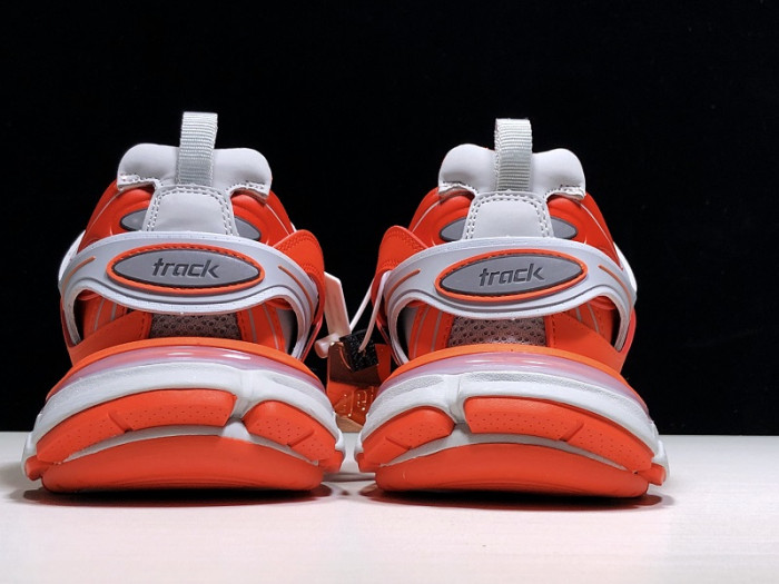BLCG TRACK TRAINER 