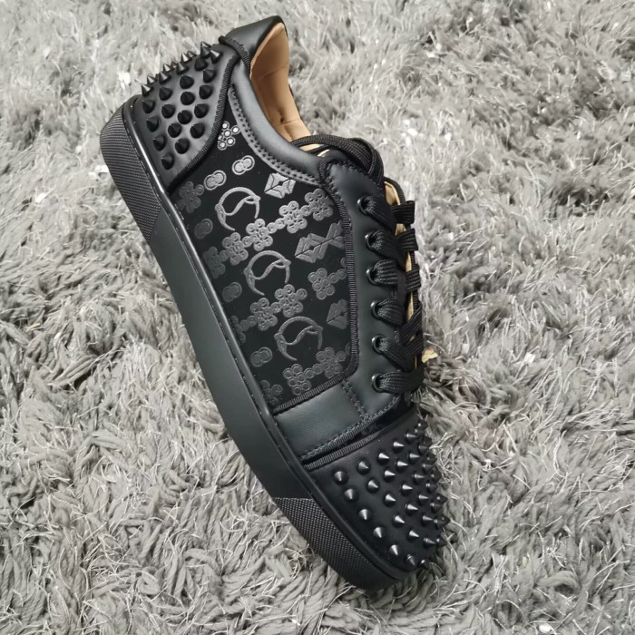 Ch**an louboutin l0*is junior spikes