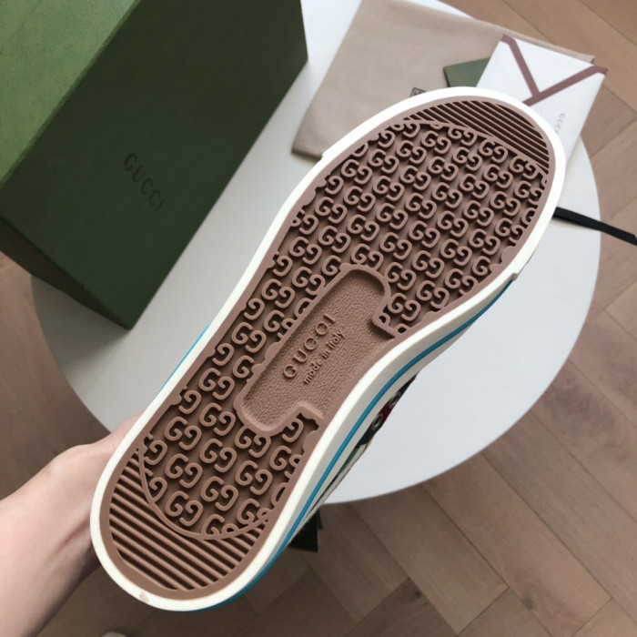 G*u*i tennis 1977 sneaker