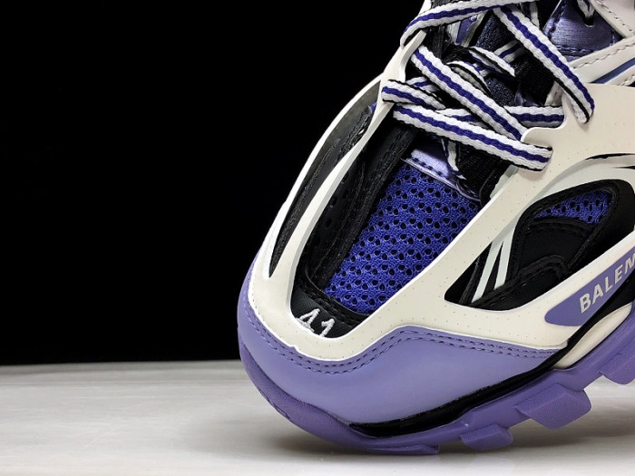 BLCG WMNS TRACK TRAINER