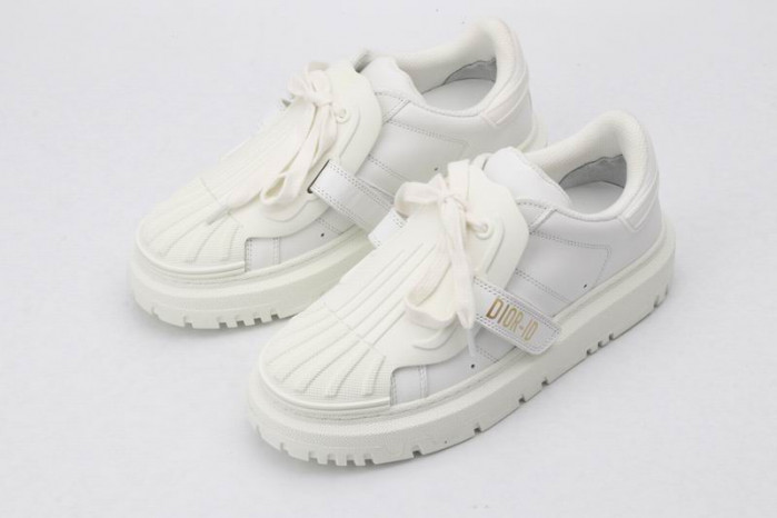 DR SNEAKER