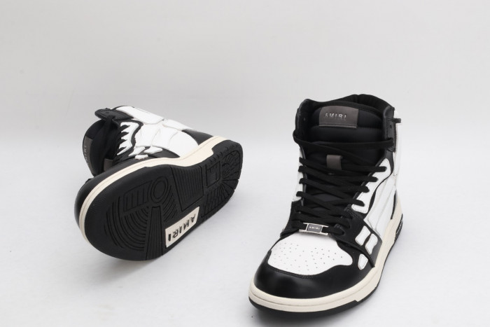 AR1M1 High-Top Sneaker