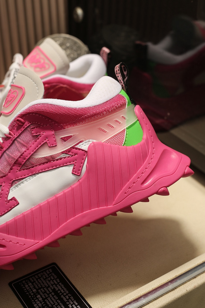 OFF-WHITE C/O ODSY-1000 SNEAKER