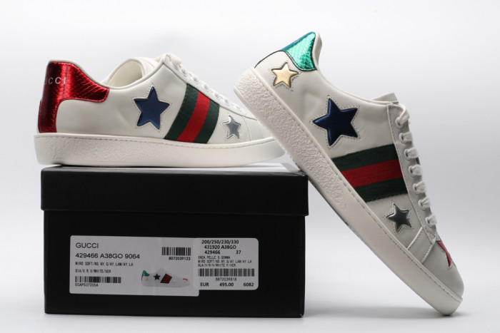 G*u*i low-top sneaker