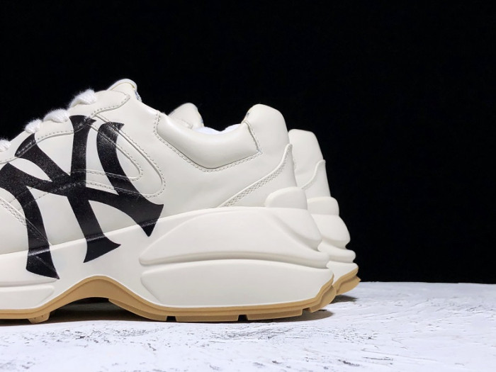 G*u*i rhyton sneaker with ny yankees ™ patch 548638 drw00 9022