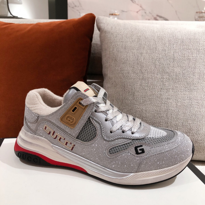 G*u*i mid sneaker