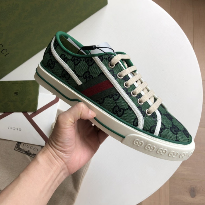 G*u*i tennis 1977 sneaker