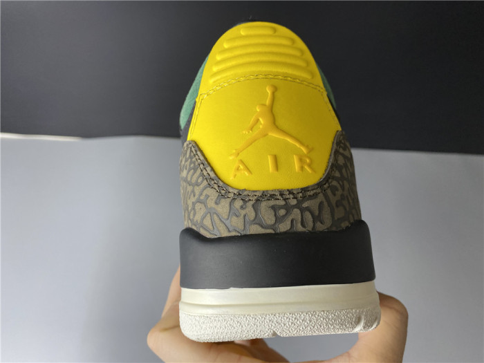 Air Jordan 3 Retro SE Animal Instinct 2.0 - CV3583-003