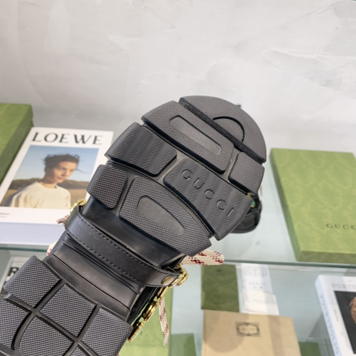 G*u*i sneaker