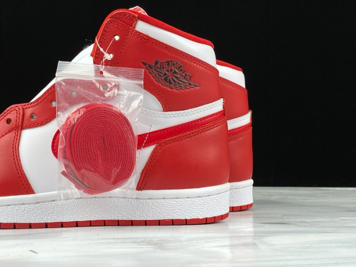 Air Jordan 1 Retro High