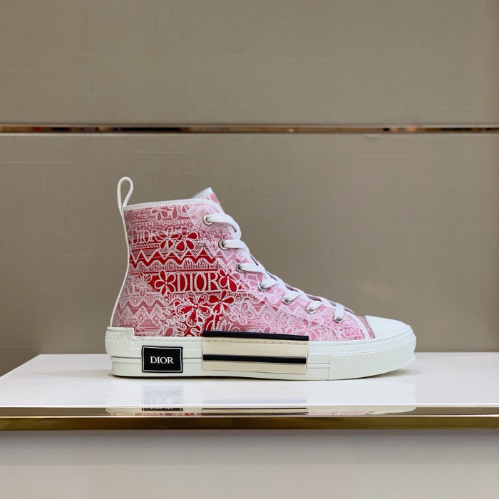 DR B23 Sneakers