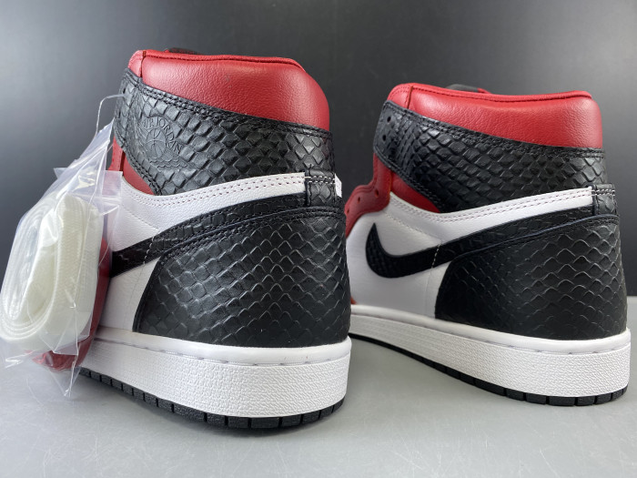 Air Jordan 1 High OG WMNS “Satin Snake” CD0461-601
