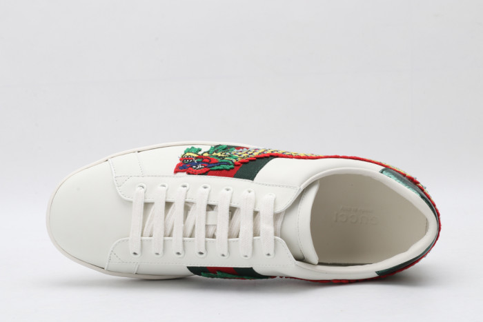 G*u*i low-top sneaker