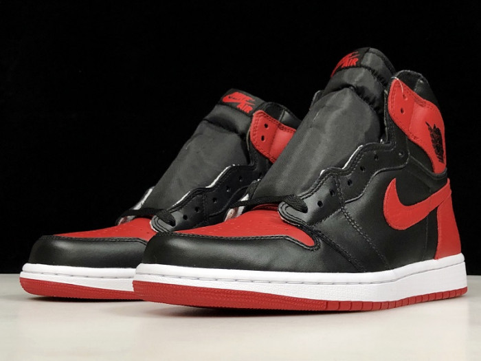 Air Jordan 1 Retro High OG “Banned” 555088-001