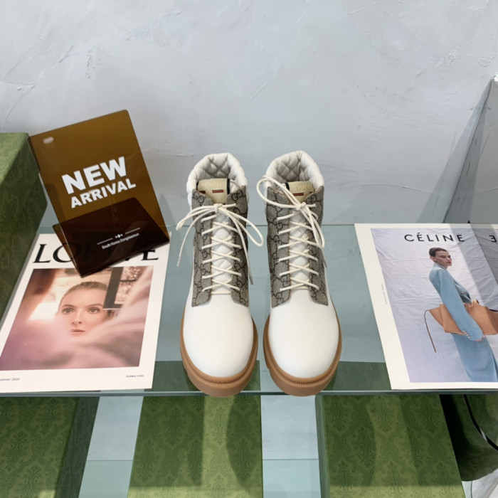 G*u*i boots